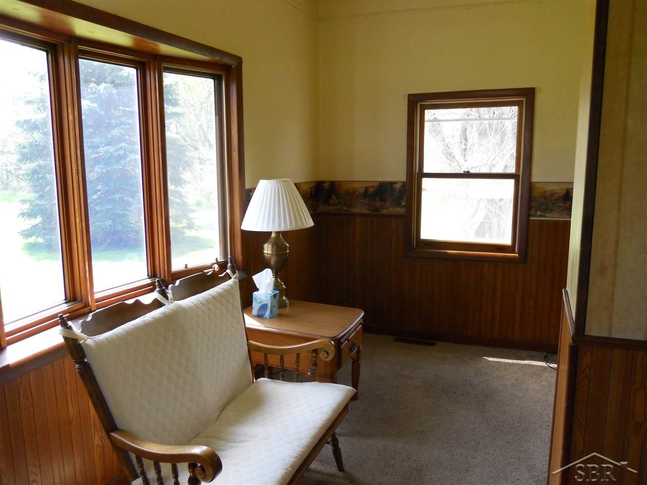6917 Sohn Road Vassar, MI 48768 - Photo 7 of 30 31290529-6.JPG