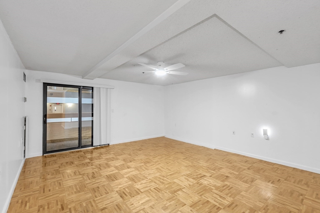 357 Commercial Street, Unit 219 Boston, MA 02109 - Photo 2 of 16