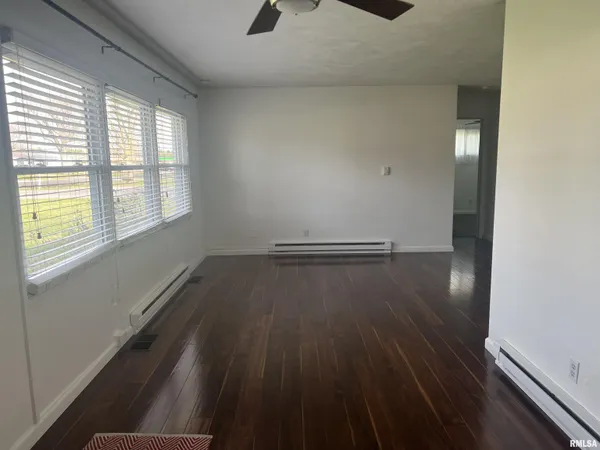 $145,000 | 610 Sandusky Street, Jacksonville, IL 62650