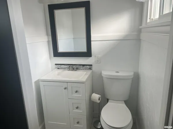 $145,000 | 610 Sandusky Street, Jacksonville, IL 62650