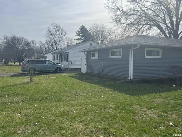 $145,000 | 610 Sandusky Street, Jacksonville, IL 62650