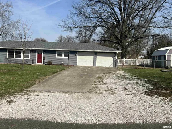 $145,000 | 610 Sandusky Street, Jacksonville, IL 62650