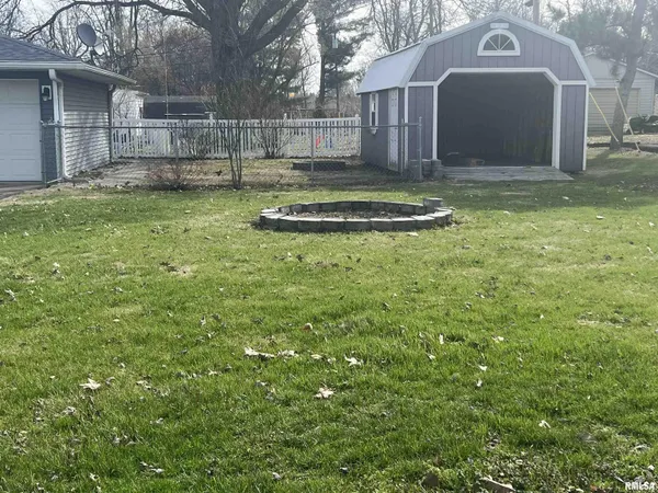 $145,000 | 610 Sandusky Street, Jacksonville, IL 62650