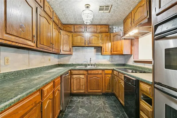 $110,000 | 3327 Sullen Place, New Orleans, LA 70131