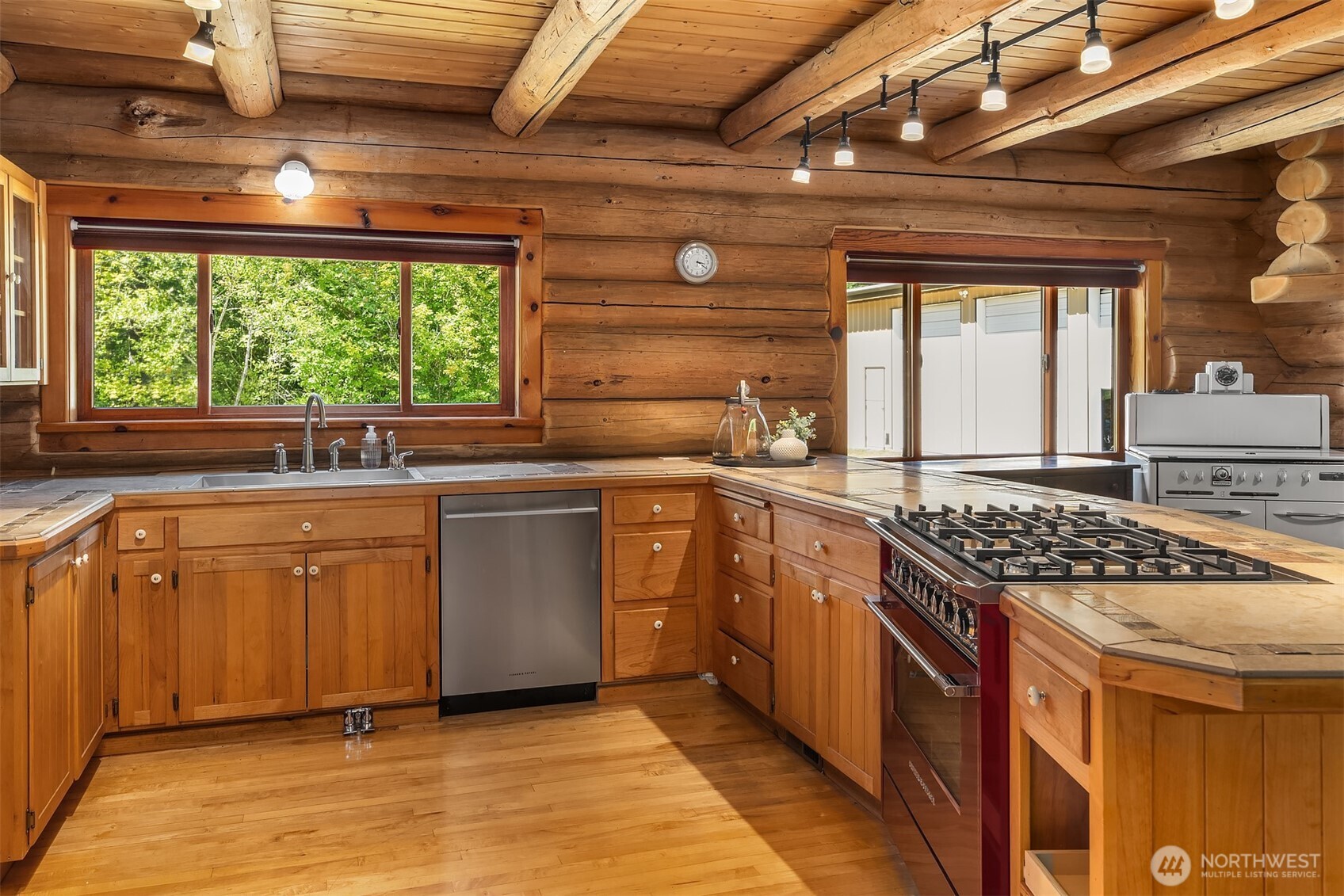 16406 May Creek Road Gold Bar, WA 98251 - Photo 15 of 40