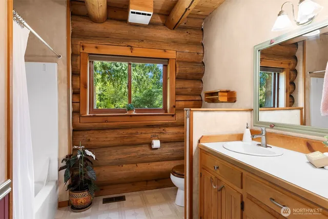 $1,500,000 | 16406 May Creek Road, Gold Bar, WA 98251