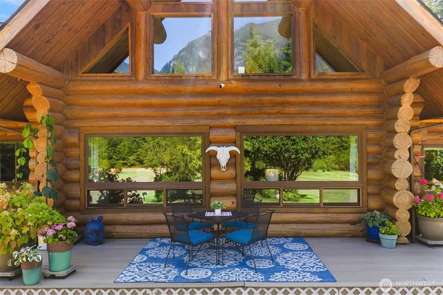 $1,500,000 | 16406 May Creek Road, Gold Bar, WA 98251