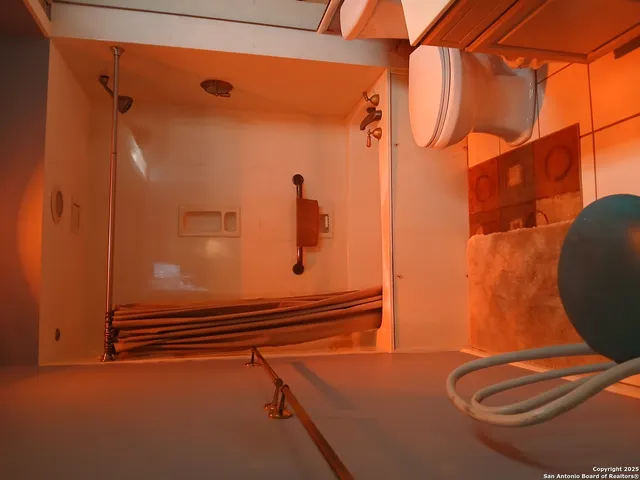 a view of walk in closet