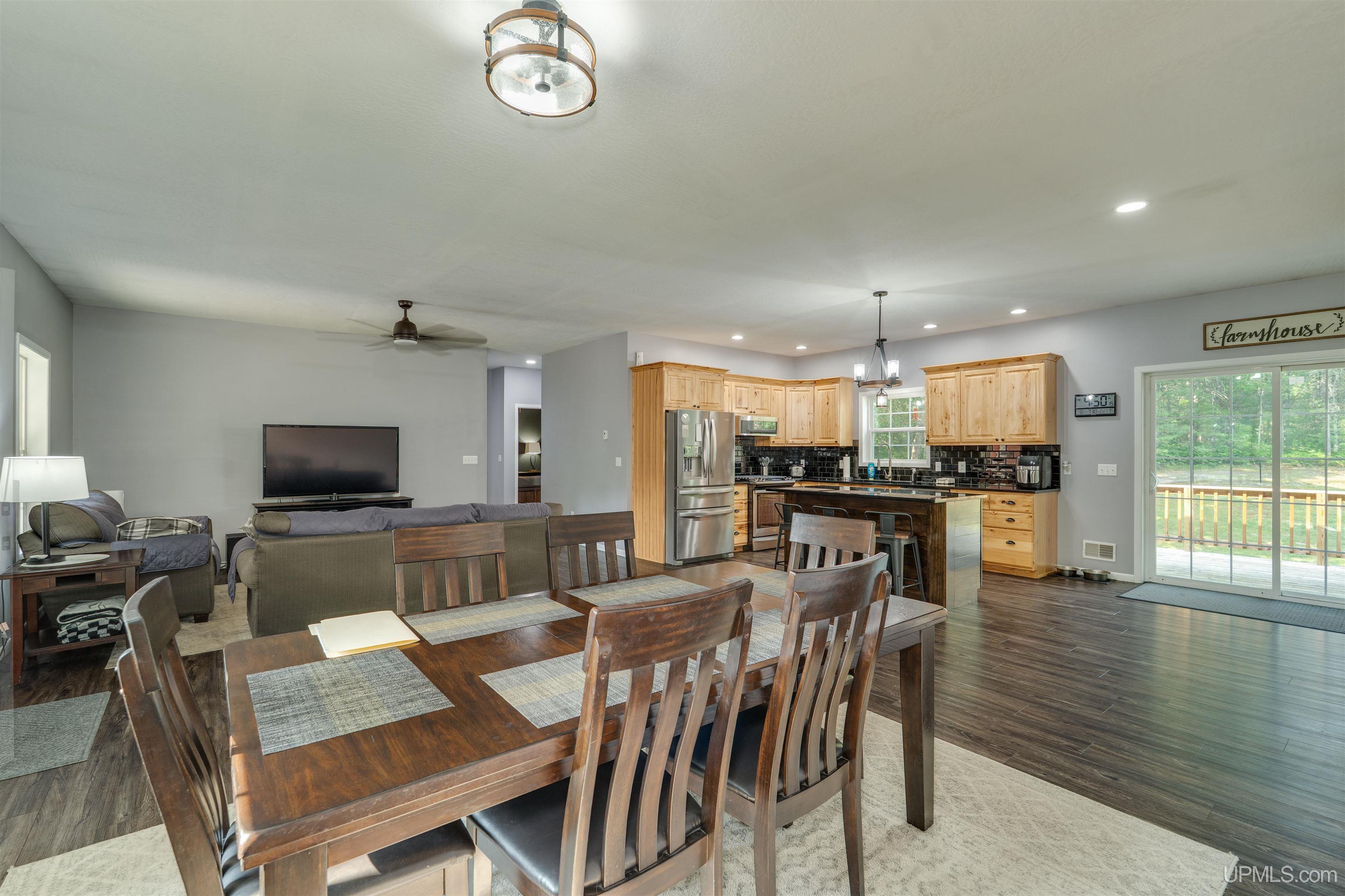 9048 .25 Road Garden, MI 49835 - Photo 15 of 49