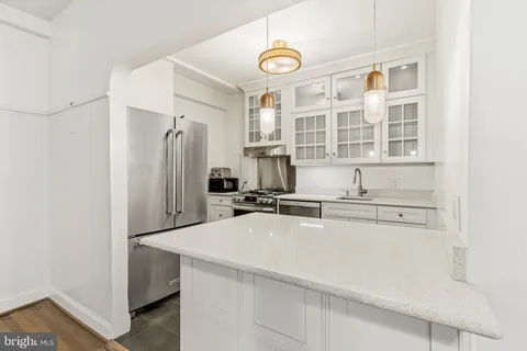 $2,100 | 4707 Connecticut Avenue Northwest, Unit 111, Washington, DC 20008
