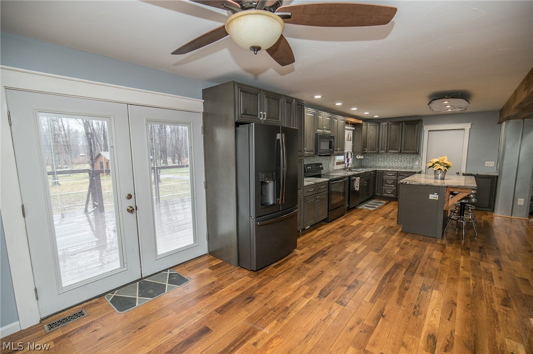 19558 Prospect Road Strongsville, OH 44149 - Photo 13 of 35 Gallery Image 13