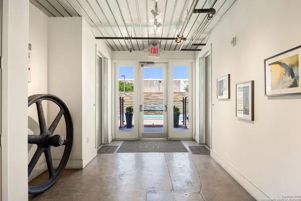 $241,000 | 1401 South Flores Street, Unit 409, San Antonio, TX 78204