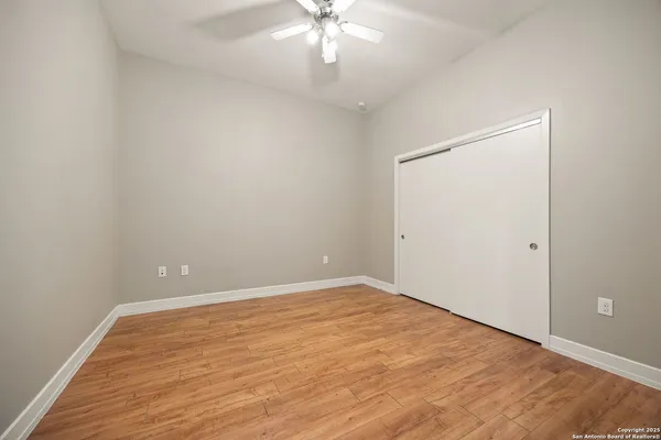 $241,000 | 1401 South Flores Street, Unit 409, San Antonio, TX 78204