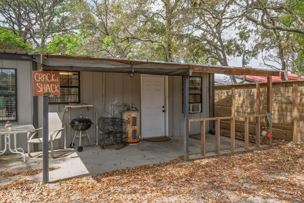 $375,000 | 82 Coastal Highway, Panacea, FL 32346