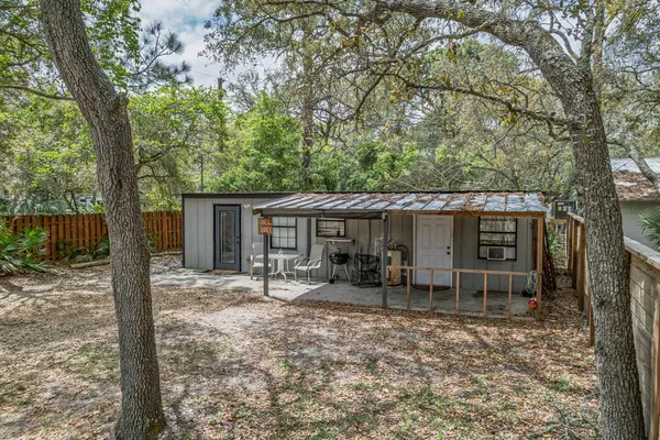 $375,000 | 82 Coastal Highway, Panacea, FL 32346