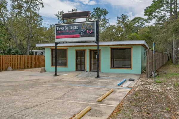 $375,000 | 82 Coastal Highway, Panacea, FL 32346