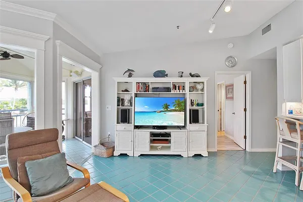 $8,200 | 1343 Siesta Bayside Drive, Unit 1343C, Sarasota, FL 34242