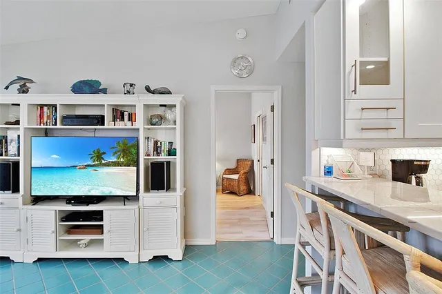 $8,200 | 1343 Siesta Bayside Drive, Unit 1343C, Sarasota, FL 34242