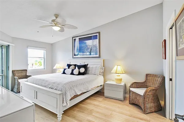 $8,200 | 1343 Siesta Bayside Drive, Unit 1343C, Sarasota, FL 34242