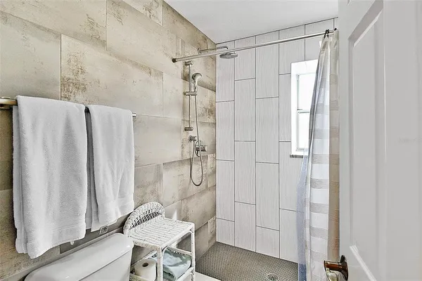 $8,200 | 1343 Siesta Bayside Drive, Unit 1343C, Sarasota, FL 34242