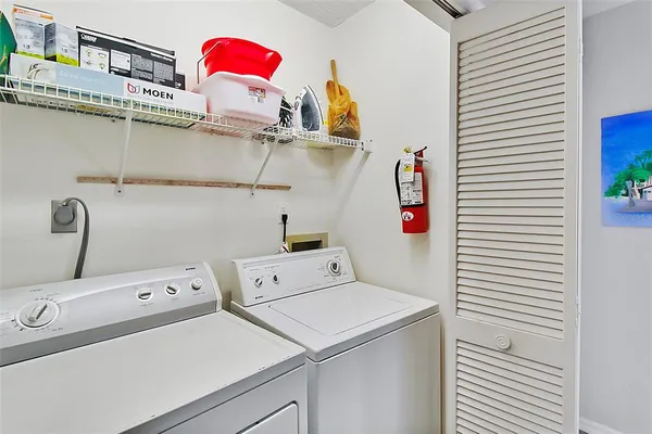 $8,200 | 1343 Siesta Bayside Drive, Unit 1343C, Sarasota, FL 34242