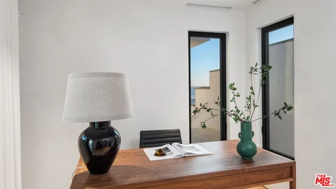 $19,499,000 | 31388 Broad Beach Road, Malibu, CA 90265