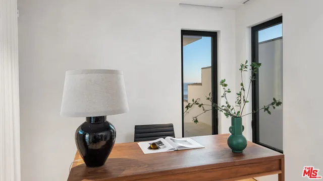 $19,499,000 | 31388 Broad Beach Road, Malibu, CA 90265