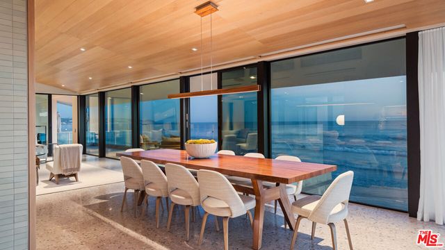 $19,499,000 | 31388 Broad Beach Road, Malibu, CA 90265