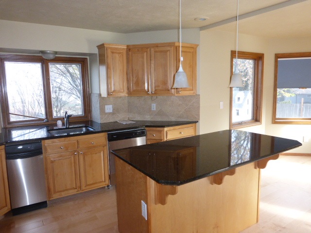9806 North Ridgecrest Drive Spokane, WA 99208 - Photo 5 of 20 Gallery Image 5
