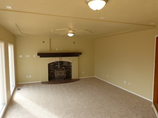 9806 North Ridgecrest Drive Spokane, WA 99208 - Photo 9 of 20 Gallery Image 9