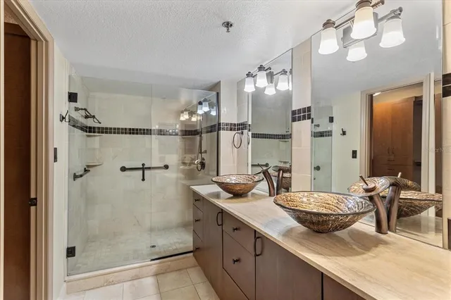 $455,000 | 204 Quayside Circle, Unit 304, Maitland, FL 32751