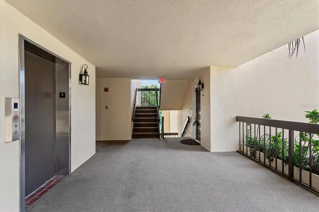 $455,000 | 204 Quayside Circle, Unit 304, Maitland, FL 32751