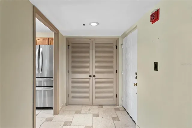 $455,000 | 204 Quayside Circle, Unit 304, Maitland, FL 32751