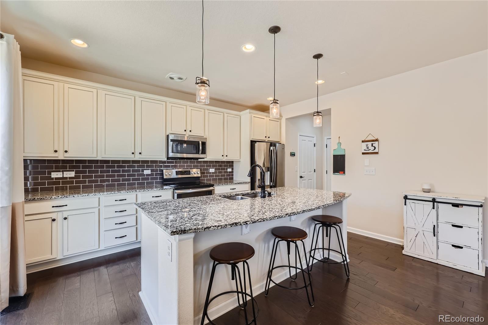 2981 Rising Moon Way Castle Rock, CO 80109 - Photo 8 of 42 Gallery Image 8