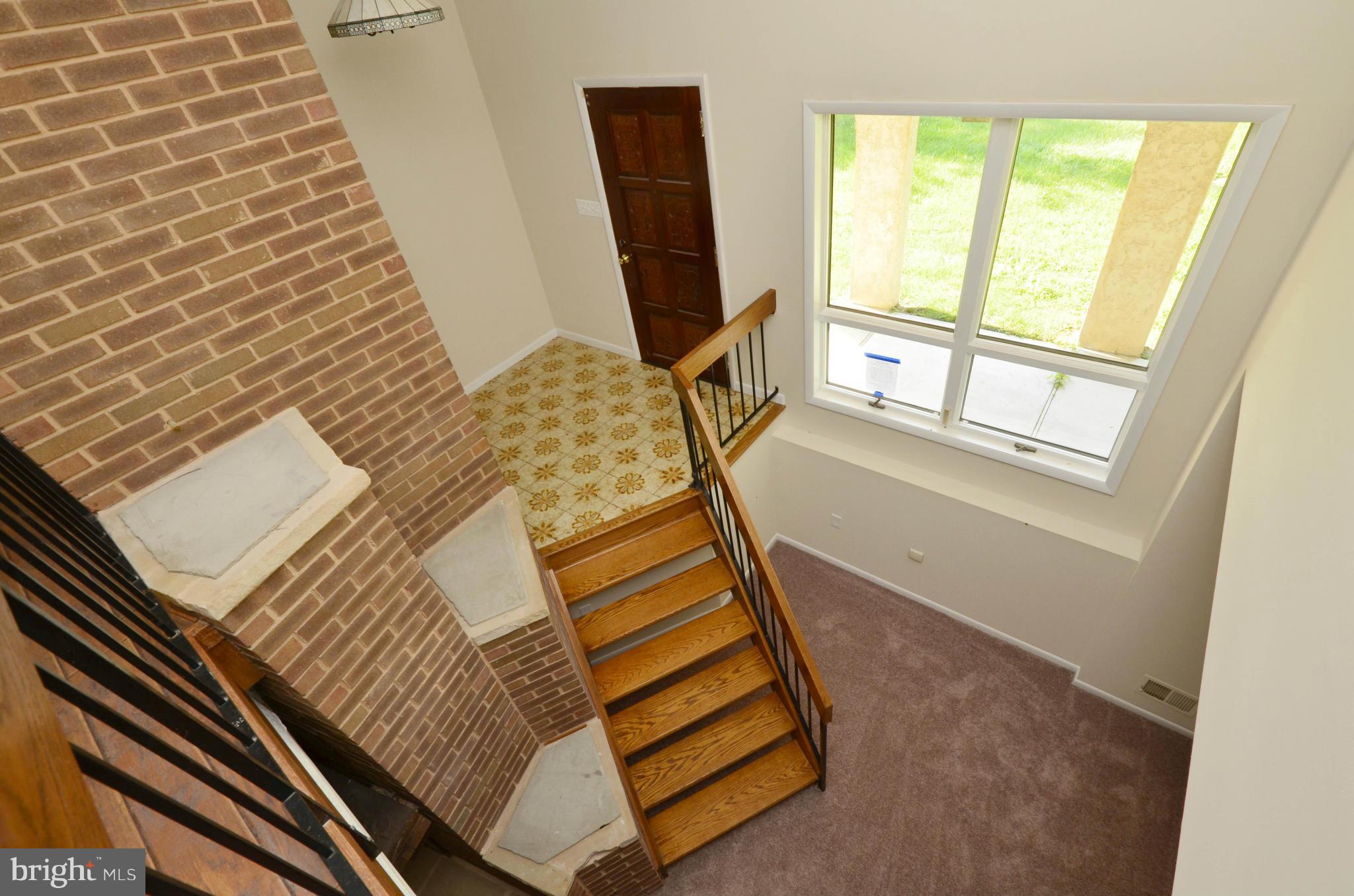 2041 Durham Road Fallston, MD 21047 - Photo 3 of 30 Foyer