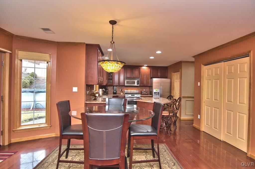 318 Edgemont Road Stroudsburg, PA 18360 - Photo 19 of 48 Gallery Image 19