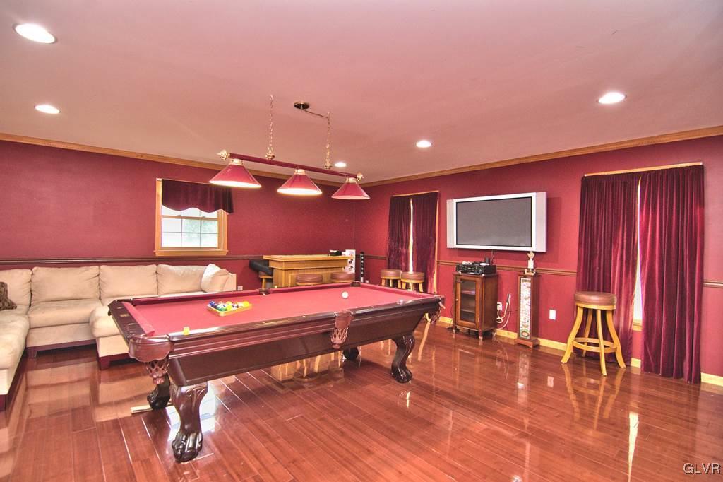 318 Edgemont Road Stroudsburg, PA 18360 - Photo 36 of 48 Gallery Image 36