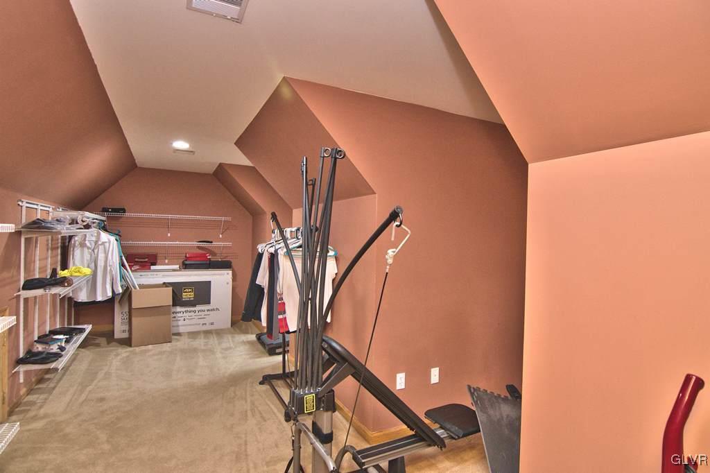 318 Edgemont Road Stroudsburg, PA 18360 - Photo 43 of 48 Gallery Image 43