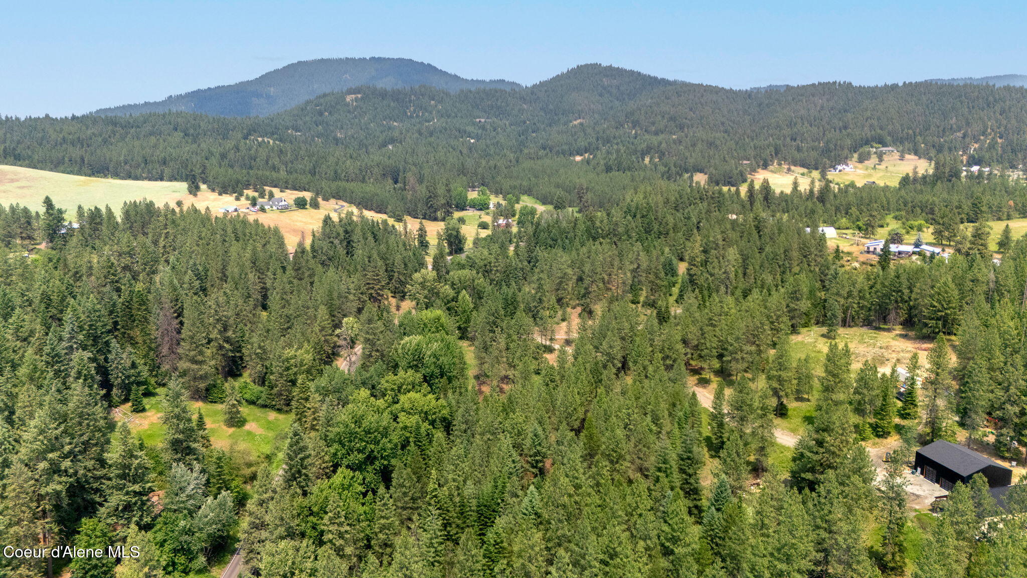 Nka Nka Finnegan Road Coeur D'Alene, ID 83814 - Photo 25 of 33 25-web-or-mls-SkyLight - Devon-12