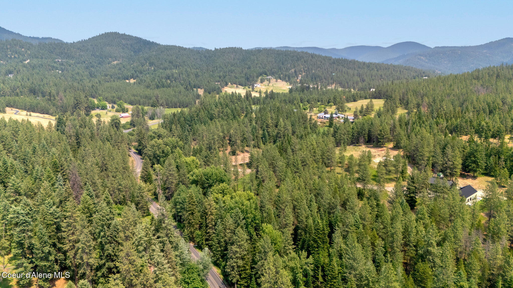 Nka Nka Finnegan Road Coeur D'Alene, ID 83814 - Photo 26 of 33 26-web-or-mls-SkyLight - Devon-13