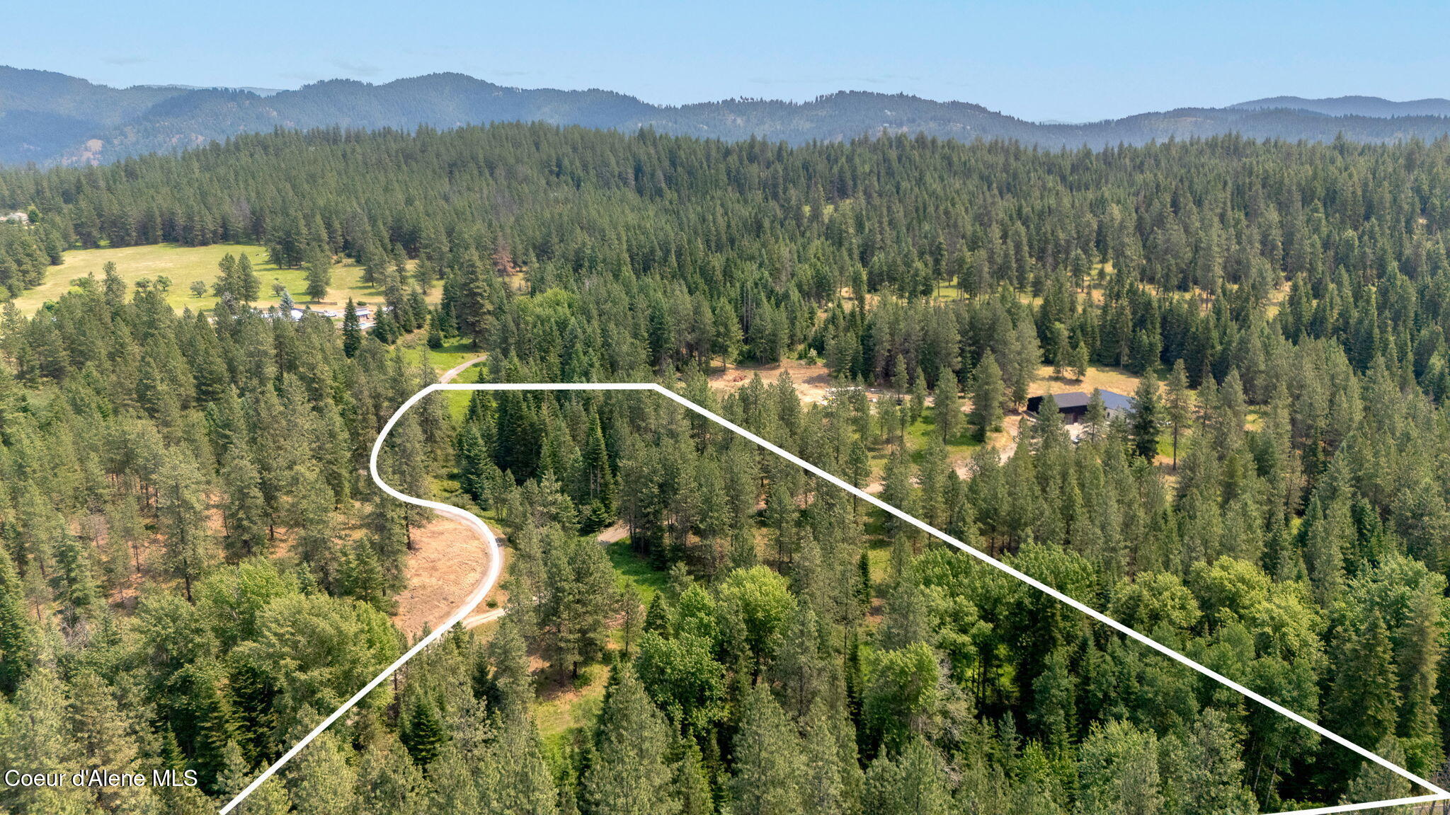 Nka Nka Finnegan Road Coeur D'Alene, ID 83814 - Photo 29 of 33 29-web-or-mls-SkyLight - Devon-15L