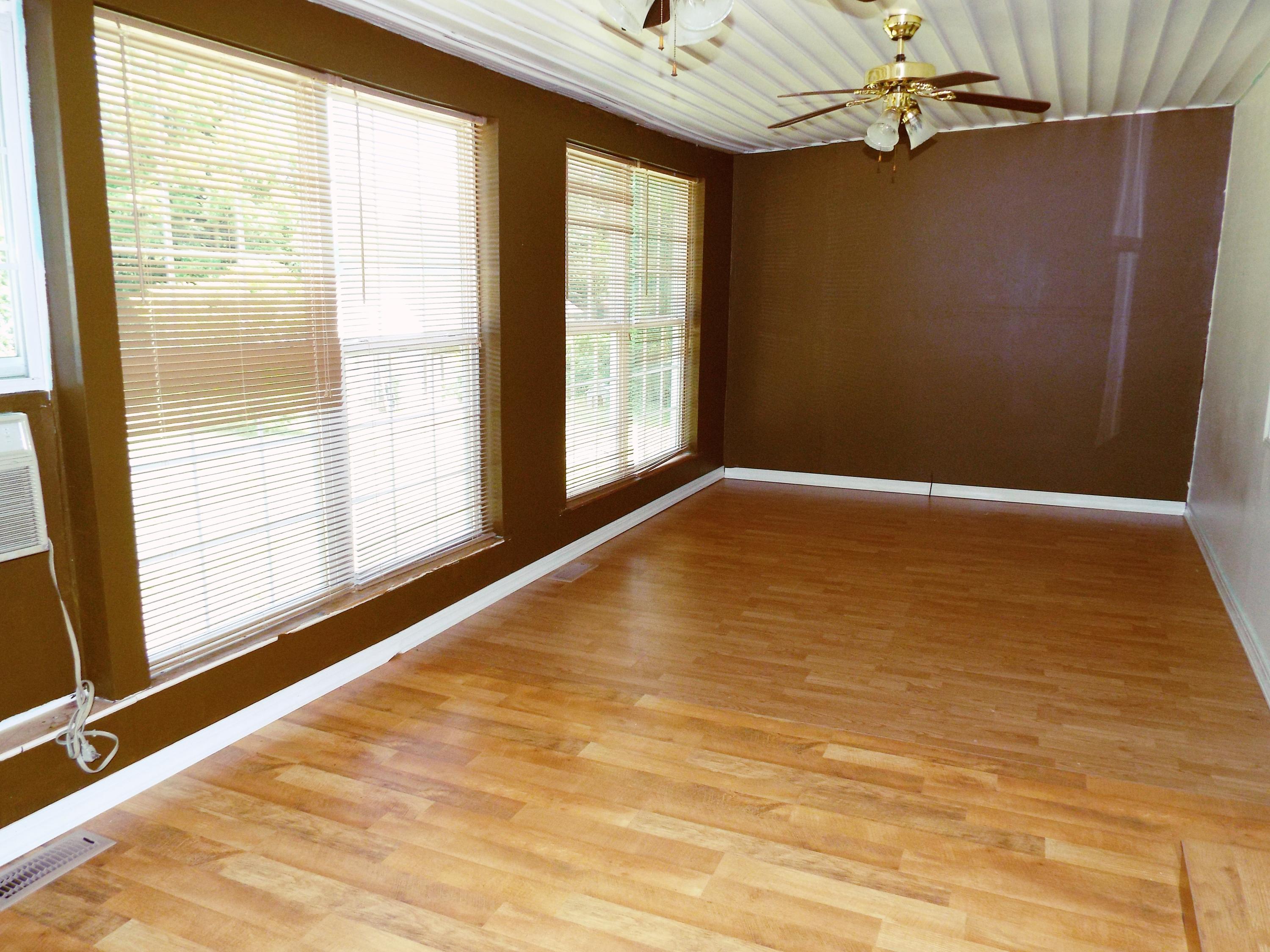3610 Sams Road Rockford, TN 37853 - Photo 4 of 20 SUNROOM ADDITION