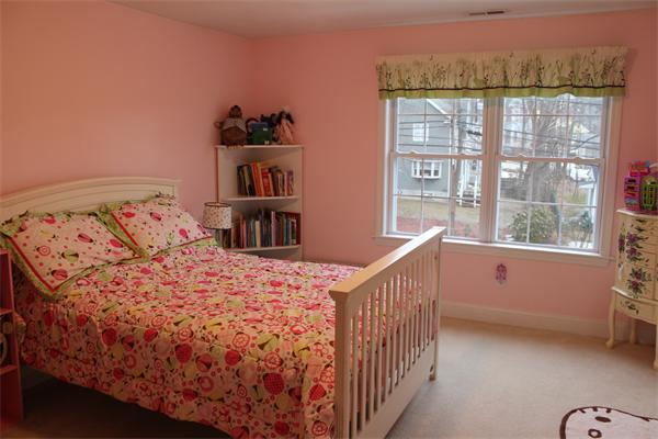 334 Massasoit Road Worcester, MA 01604 - Photo 12 of 16 Gallery Image 12