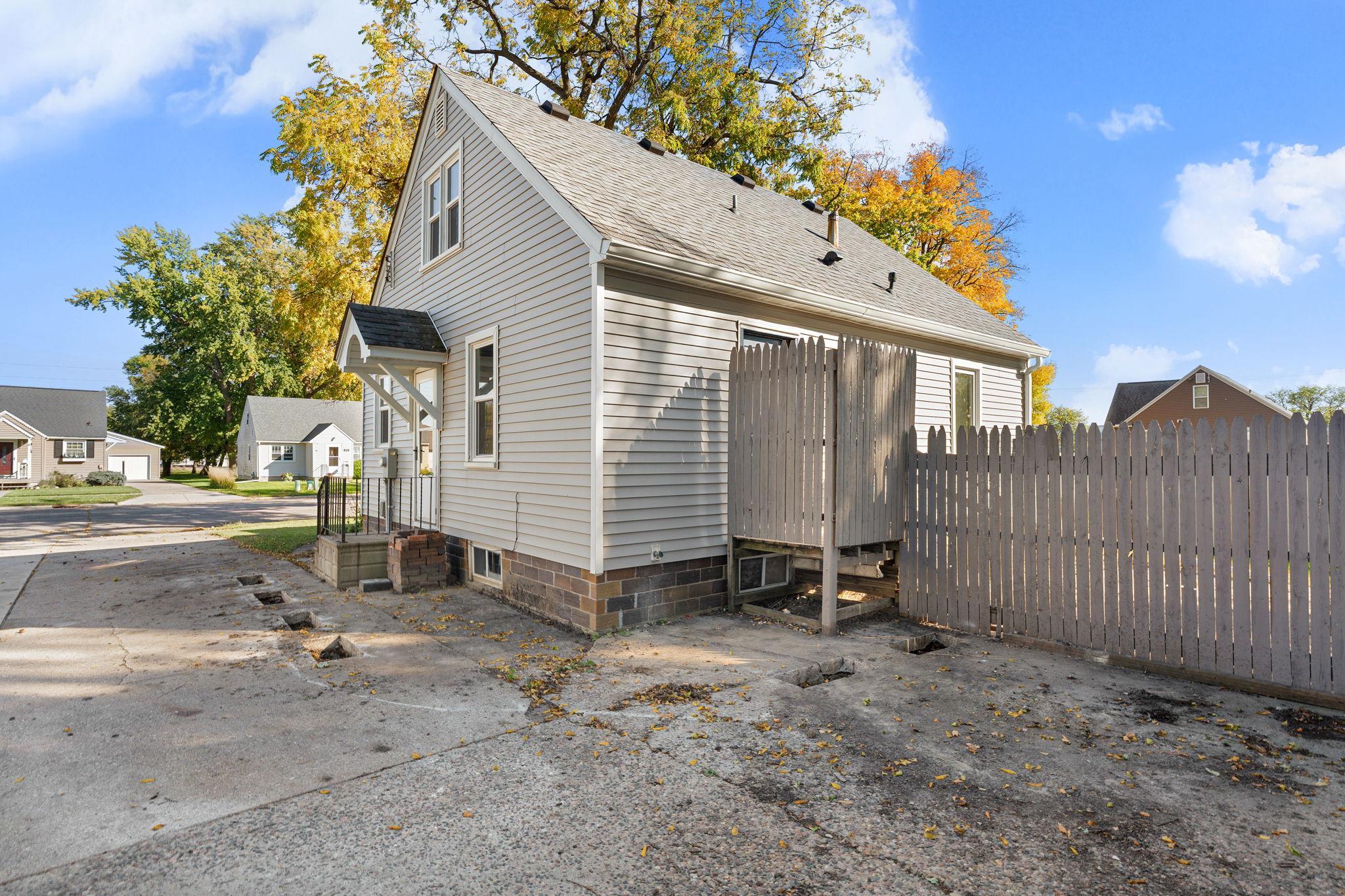 918 3rd Street Southwest Waseca, MN 56093 - Photo 30 of 38 Gallery Image 30