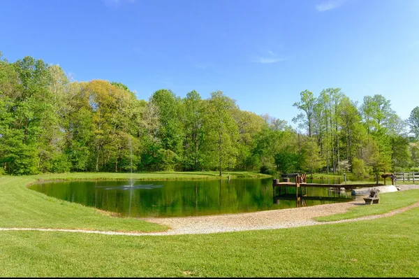$749,900 | 1087 East County Road 1000 South, Cloverdale, IN 46120