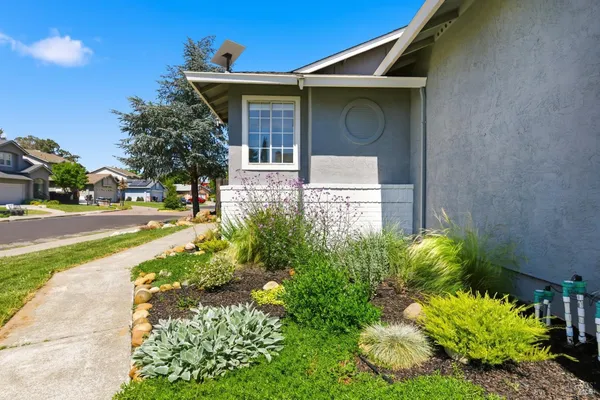 $530,000 | 350 Jacaranda Drive, Suisun City, CA 94585