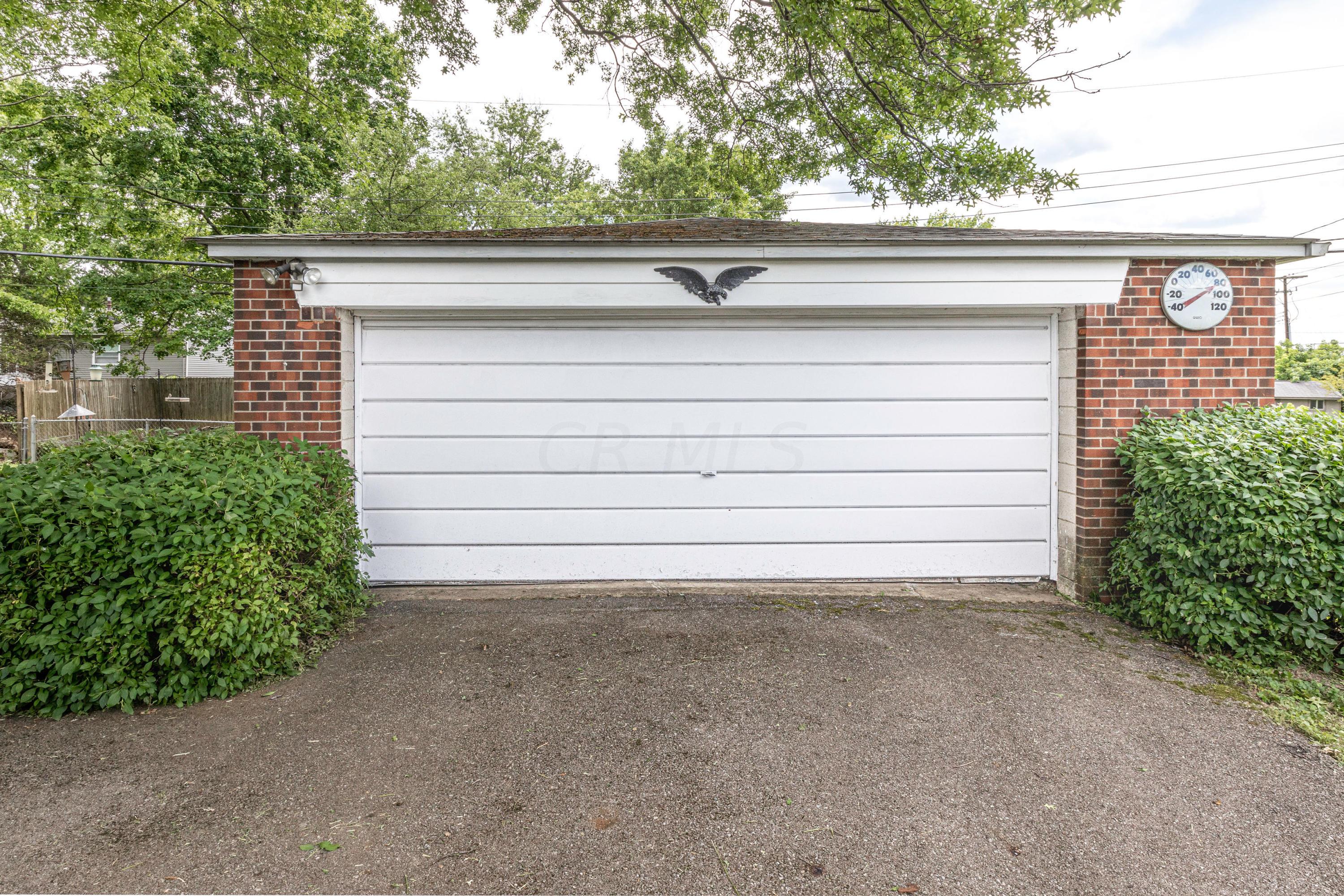 3373 Dempsey Road Westerville, OH 43081 - Photo 2 of 38 Gallery Image 2