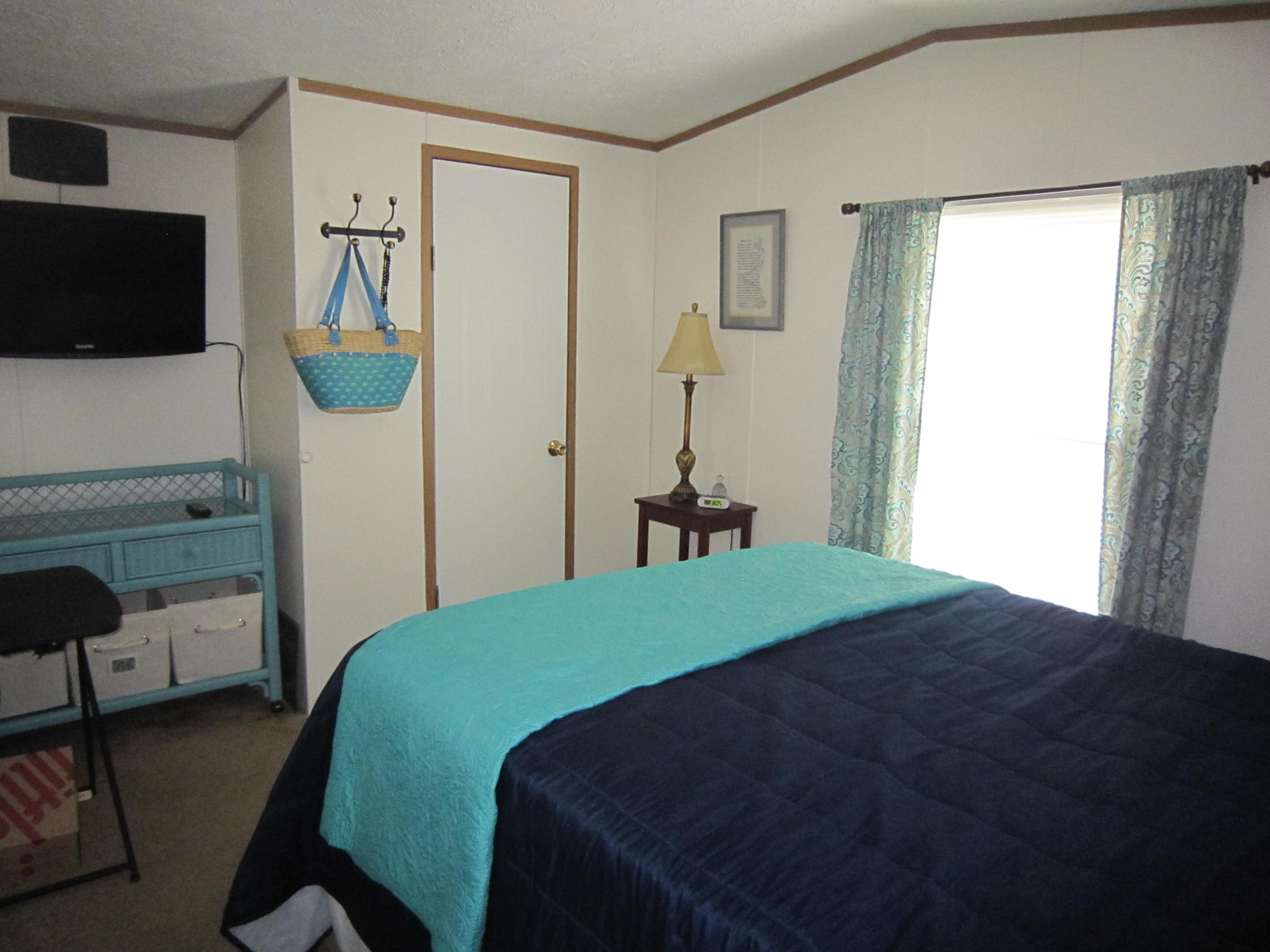 900 Black Oak Road Bonneau, SC 29431 - Photo 8 of 11 900 Black Oak Rd- Bedroom 2