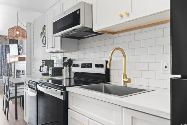 $225,000 | 2401 South Ocean Boulevard, Unit 1055, Myrtle Beach, SC 29577