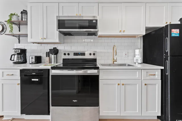 $225,000 | 2401 South Ocean Boulevard, Unit 1055, Myrtle Beach, SC 29577